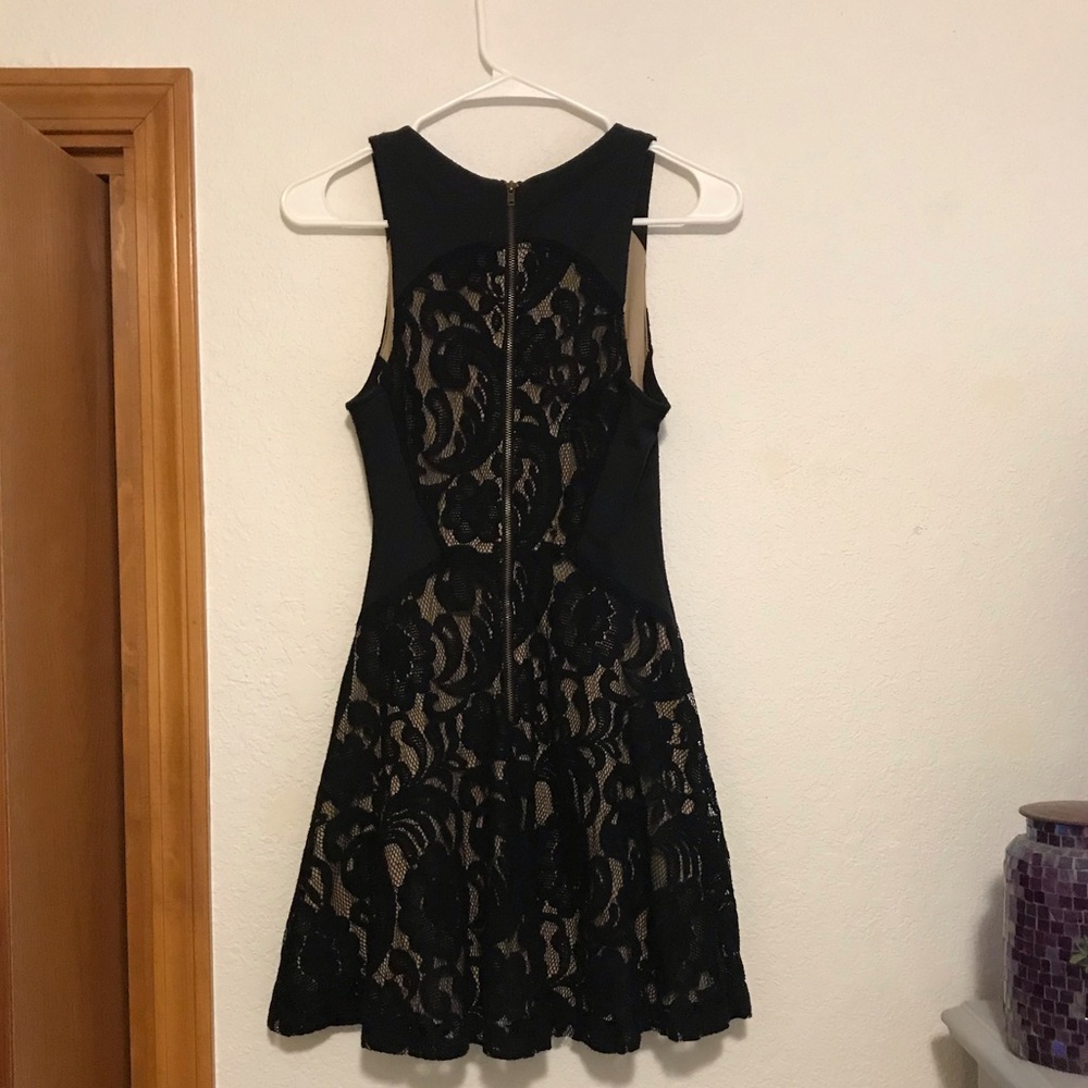 Black and Tan for al dress